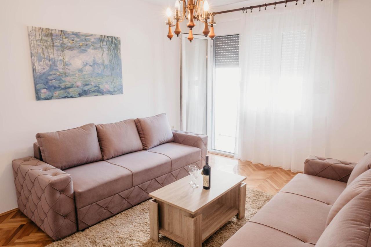 Apartment Bracovic - City Center بار المظهر الخارجي الصورة