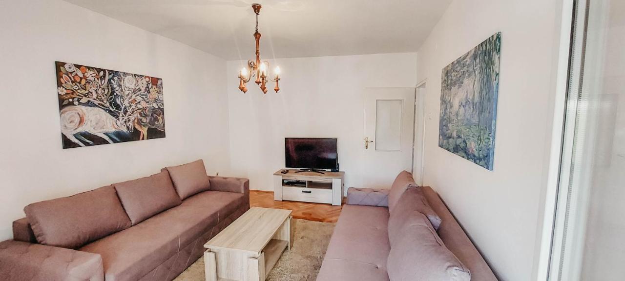 Apartment Bracovic - City Center بار المظهر الخارجي الصورة