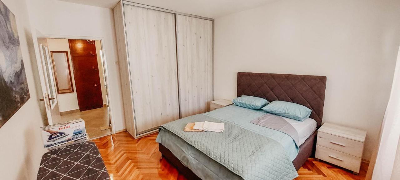 Apartment Bracovic - City Center بار المظهر الخارجي الصورة